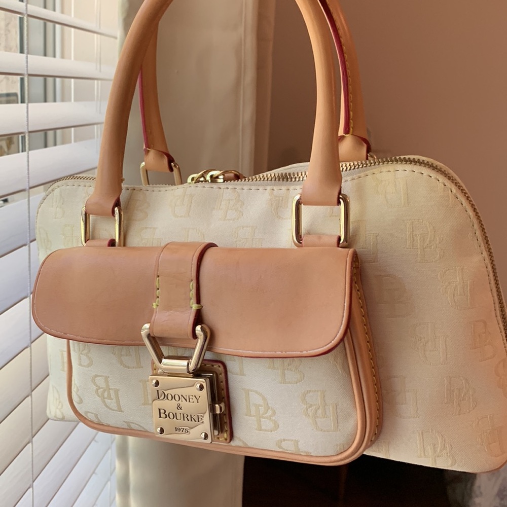 DOONEY & BOURKE SMALL DOMED POCKET SATCHEL